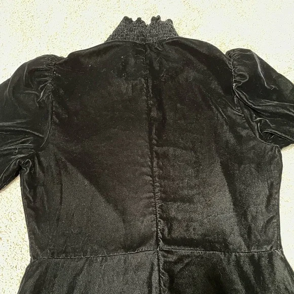 Zara Black Velvet Puff Shoulder Mini Dress - Picture 6 of 10